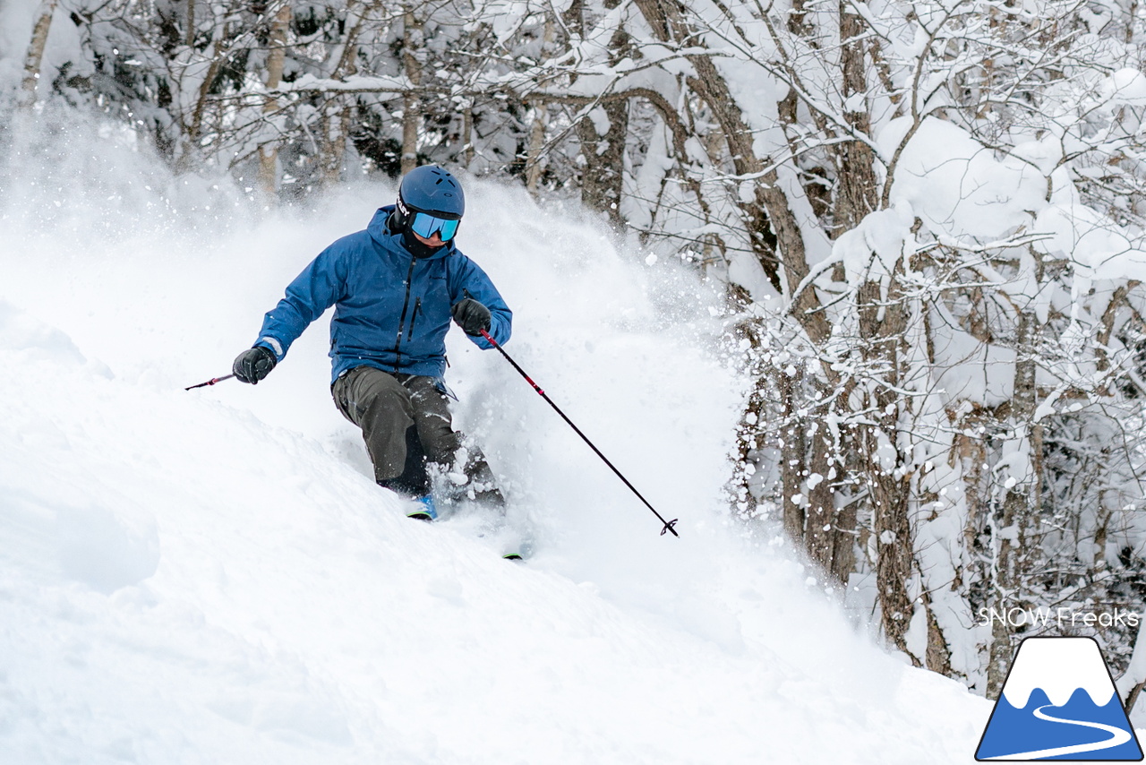 士別市日向スキー場　地元スキーヤーの皆さんと一緒に道北屈指の豪雪パウダーを心ゆくまで、滑る、滑る、滑る！